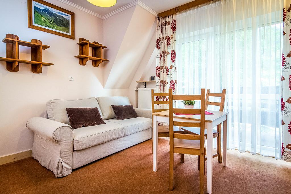 Aparthotel Pod Nosalem Zakopane Extérieur photo