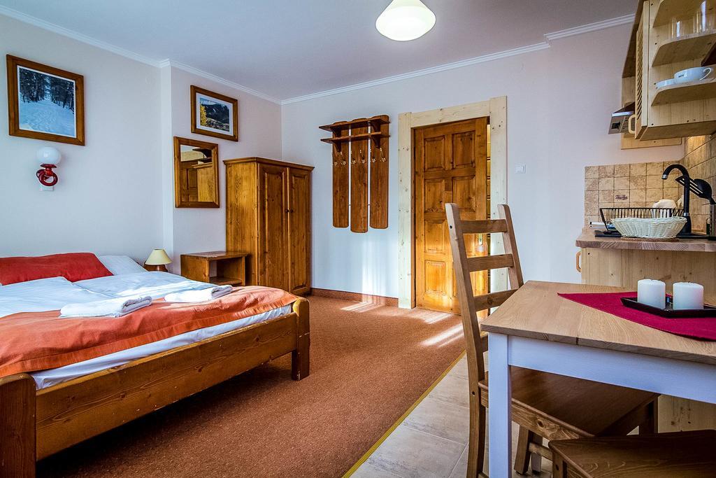 Aparthotel Pod Nosalem Zakopane Extérieur photo